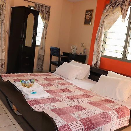 To Be Hotel Kumasi Esterno foto