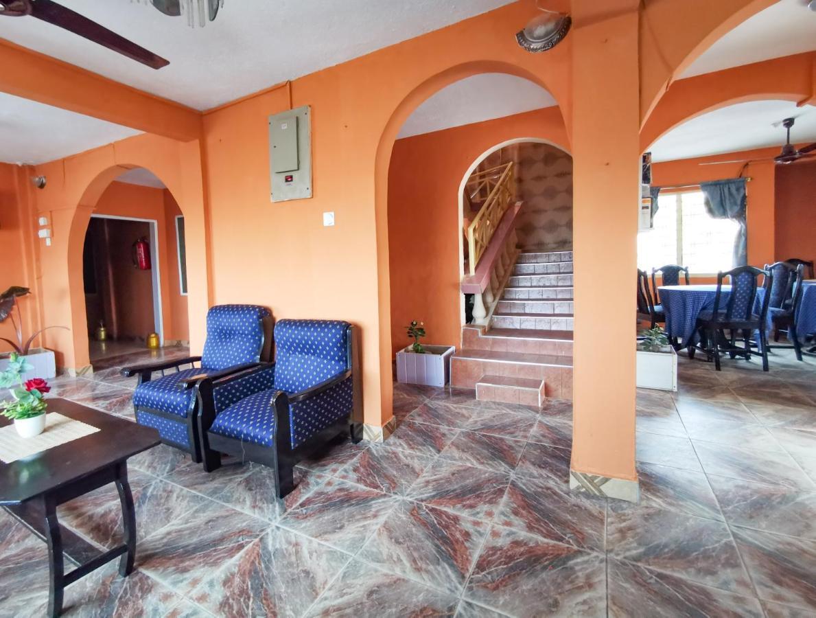 To Be Hotel Kumasi Esterno foto