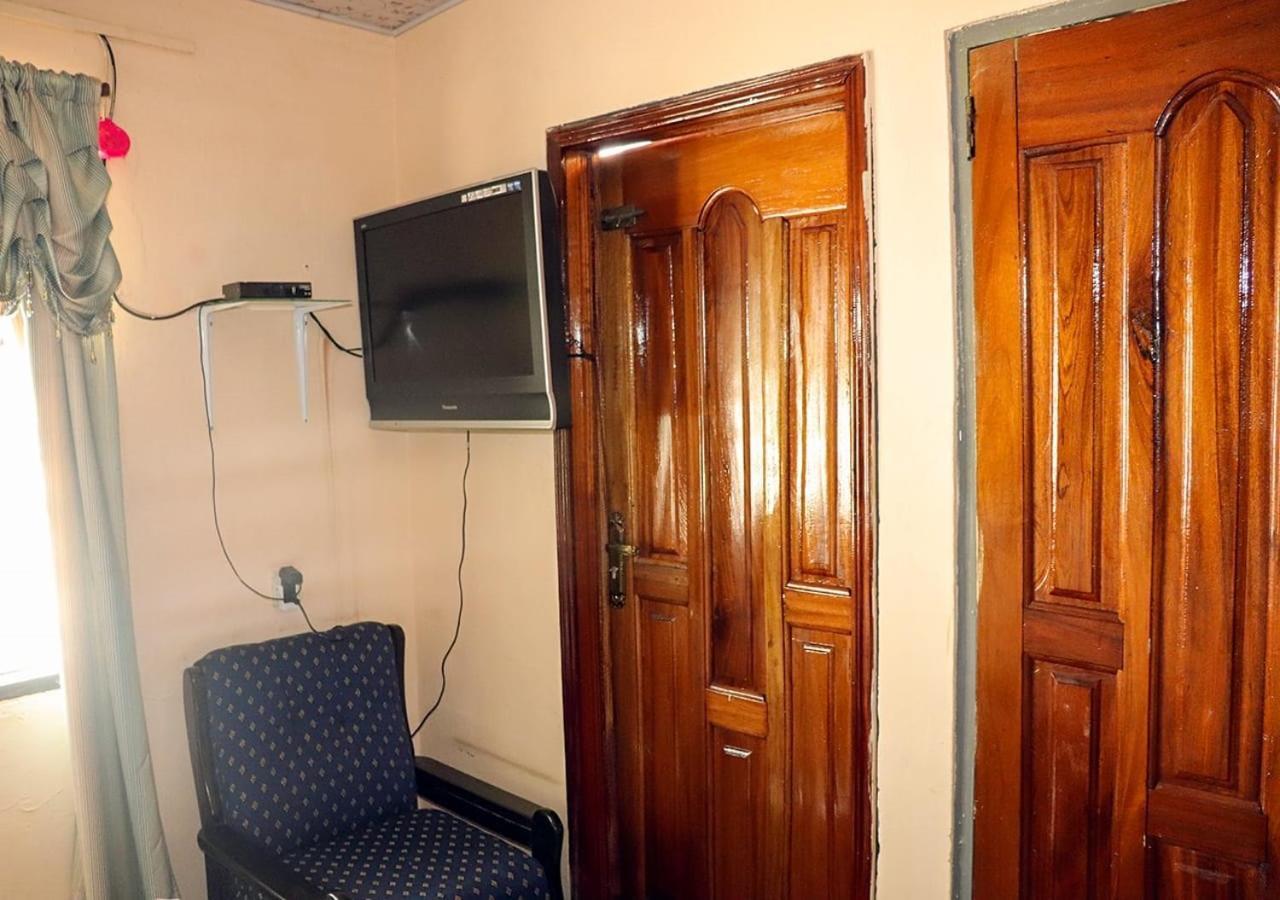 To Be Hotel Kumasi Esterno foto